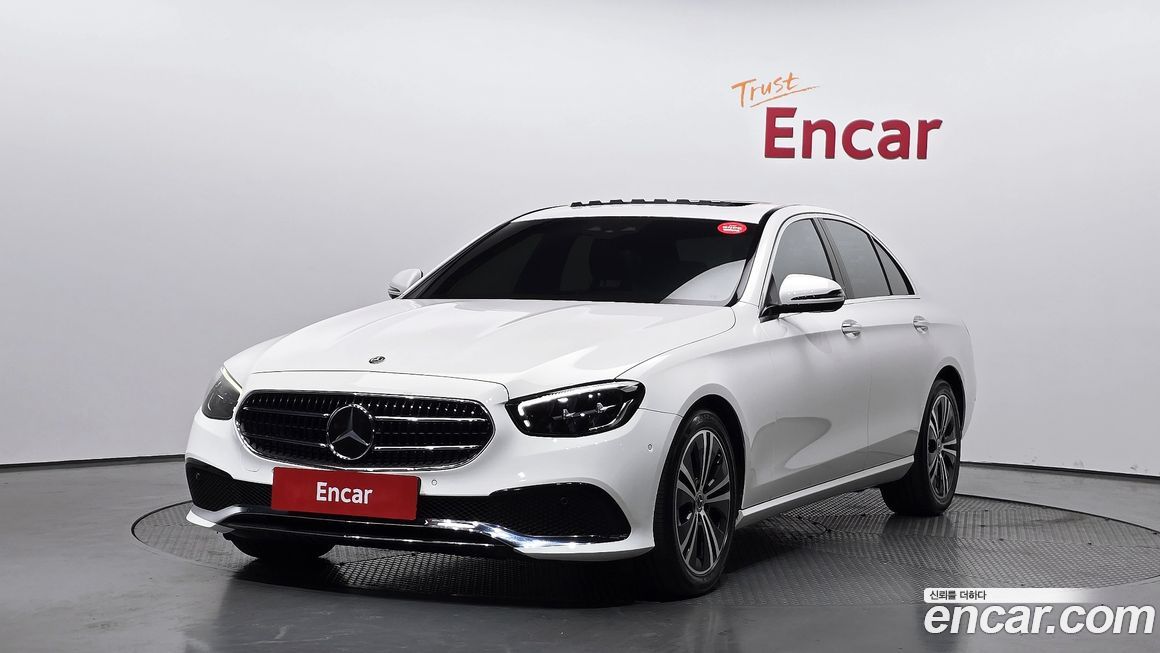 Mercedes-Benz E-Class 2021