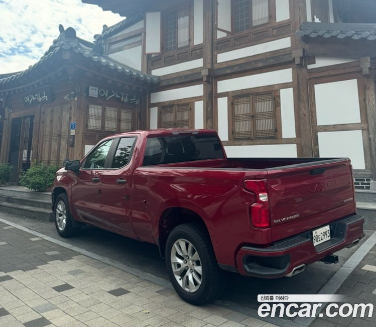 Chevrolet Silverado 2021