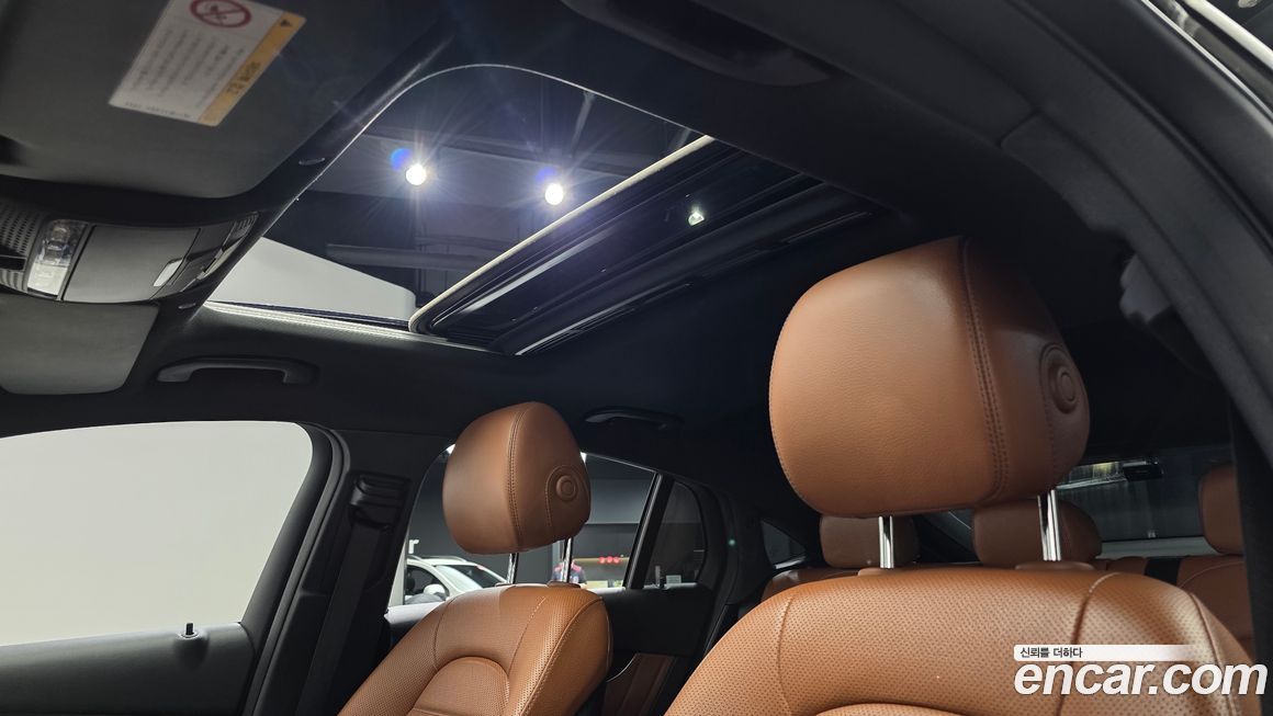 Mercedes-Benz GLC-Class 2020