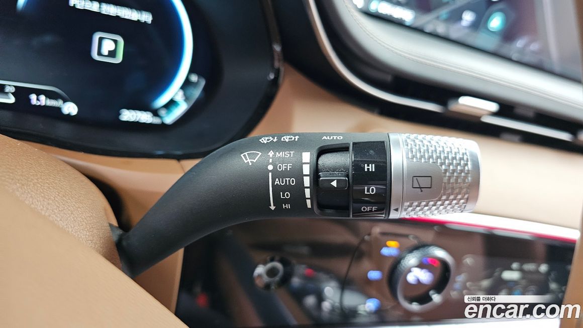 Genesis GV70 2023