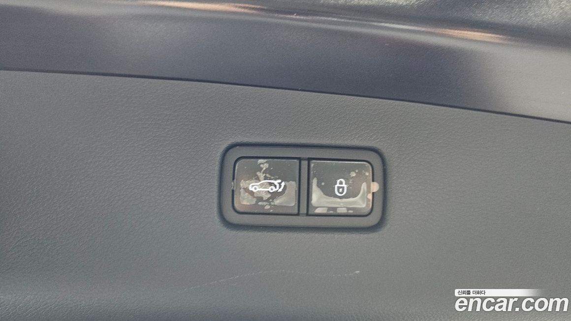 Genesis GV70 2023