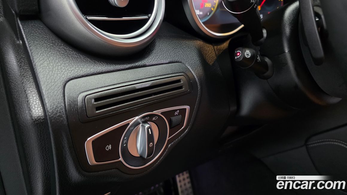 Mercedes-Benz GLC-Class 2020