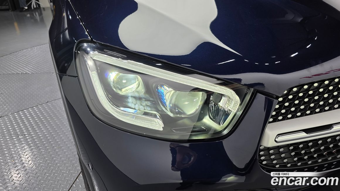 Mercedes-Benz GLC-Class 2020