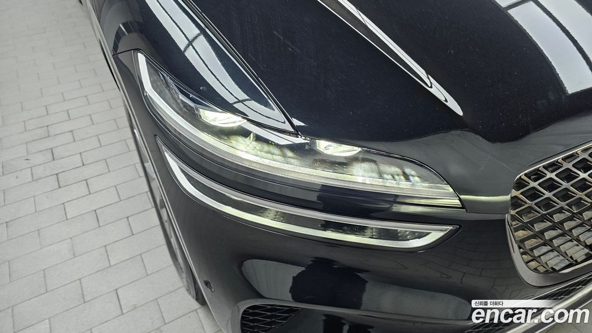 Genesis GV70 2023