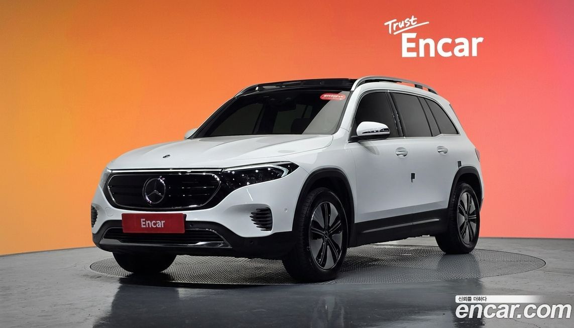 Mercedes-Benz EQB 2024