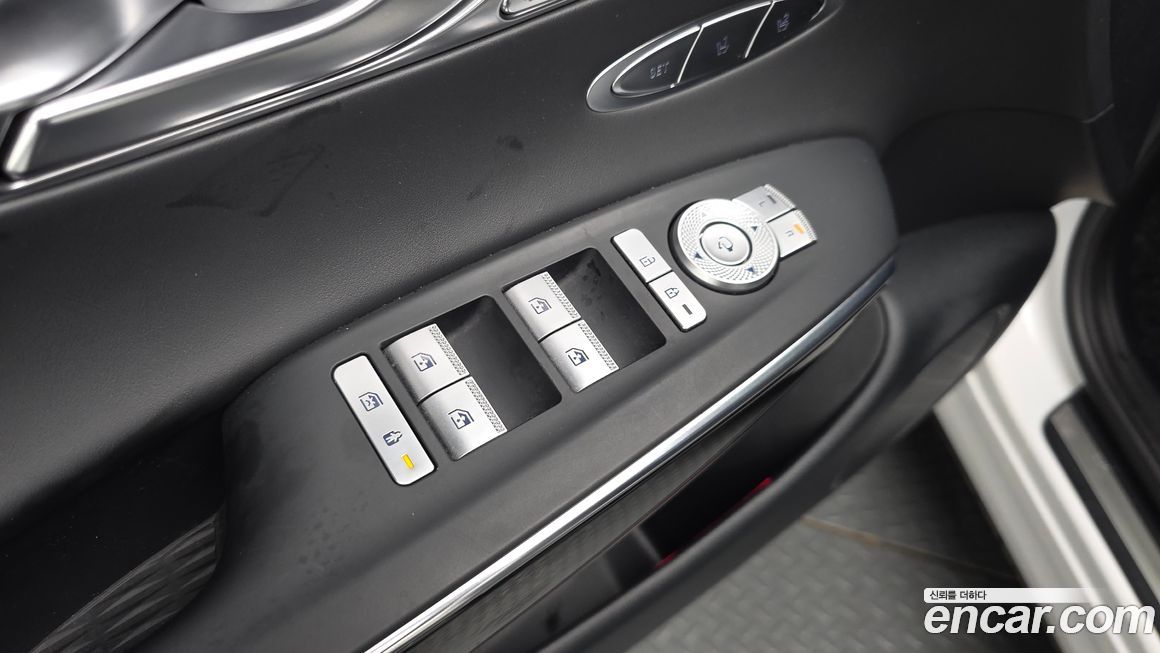 Genesis GV70 2022
