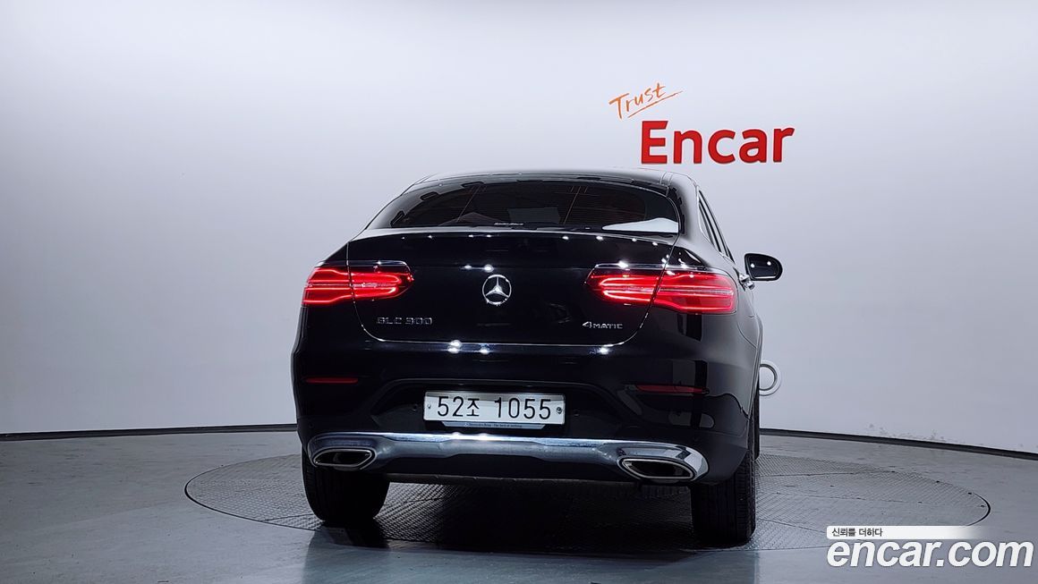 Mercedes-Benz GLC-Class 2019