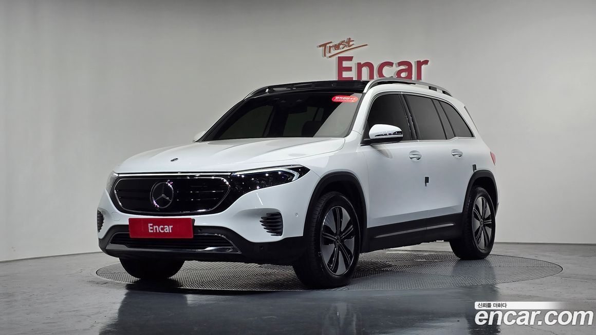 Mercedes-Benz EQB 2024