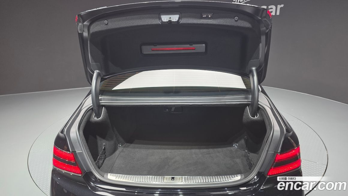 Genesis G90 2020