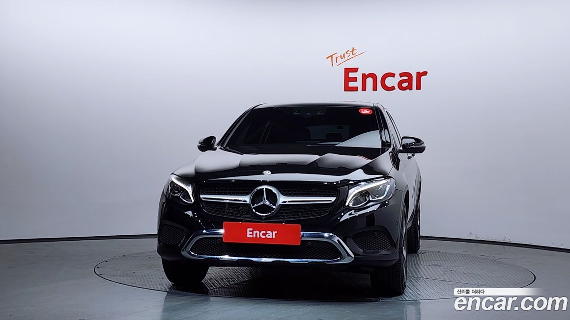 Mercedes-Benz GLC-Class 2019