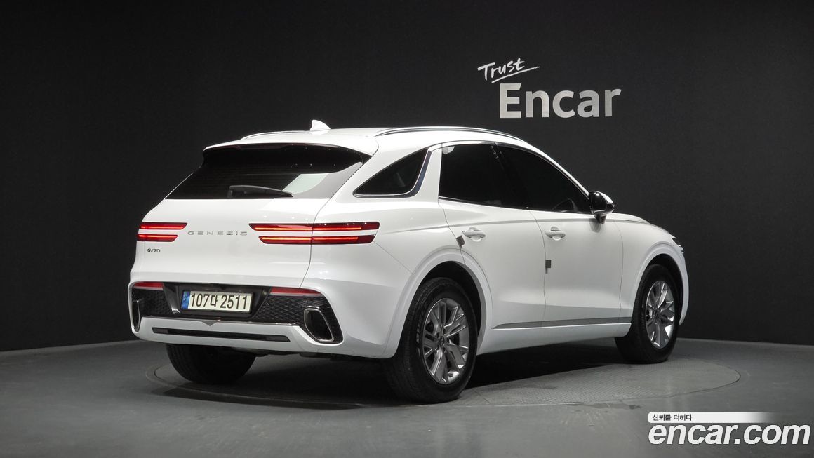 Genesis GV70 2022