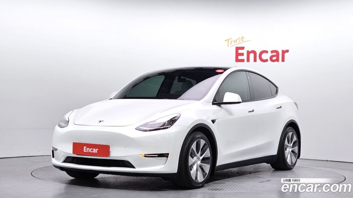 Tesla Model Y 2021