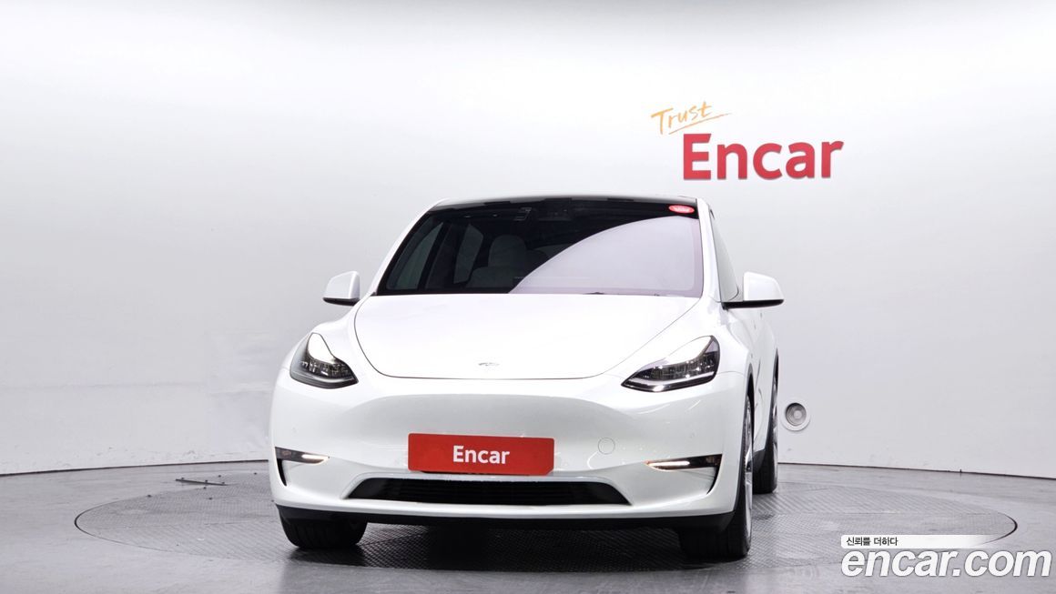 Tesla Model Y 2021