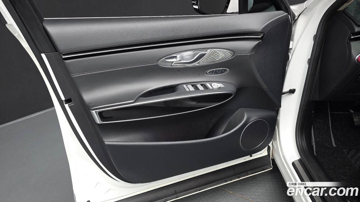 Genesis GV70 2022