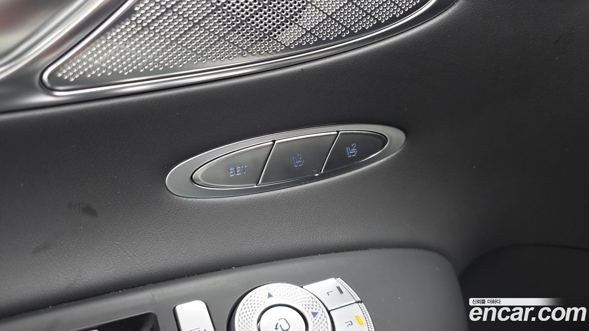 Genesis GV70 2022