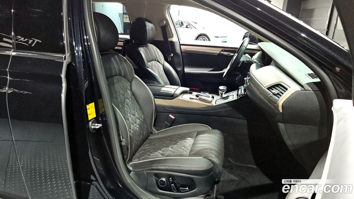 Genesis G90 2020