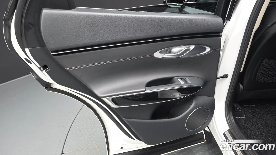 Genesis GV70 2022