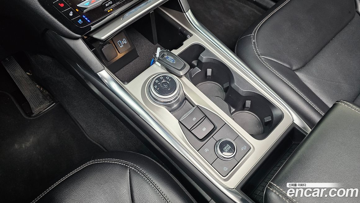 Ford Explorer 2023