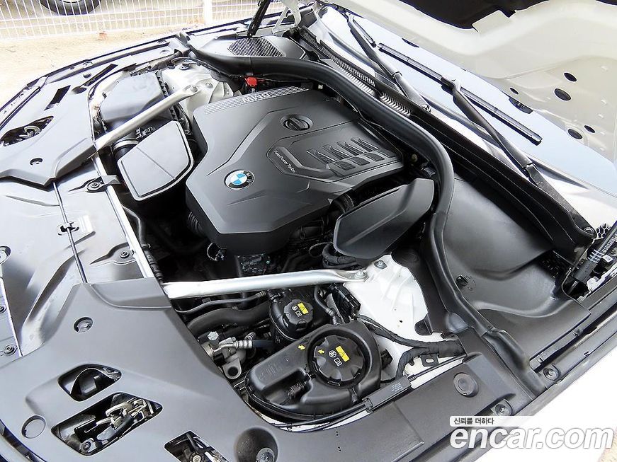 BMW 5-Series 2023