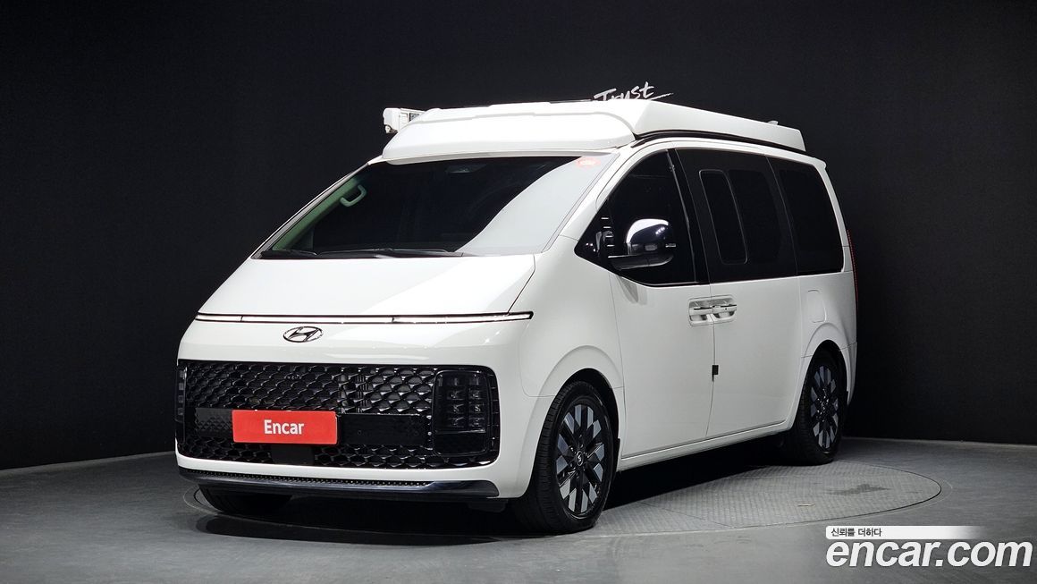 Hyundai Staria 2023
