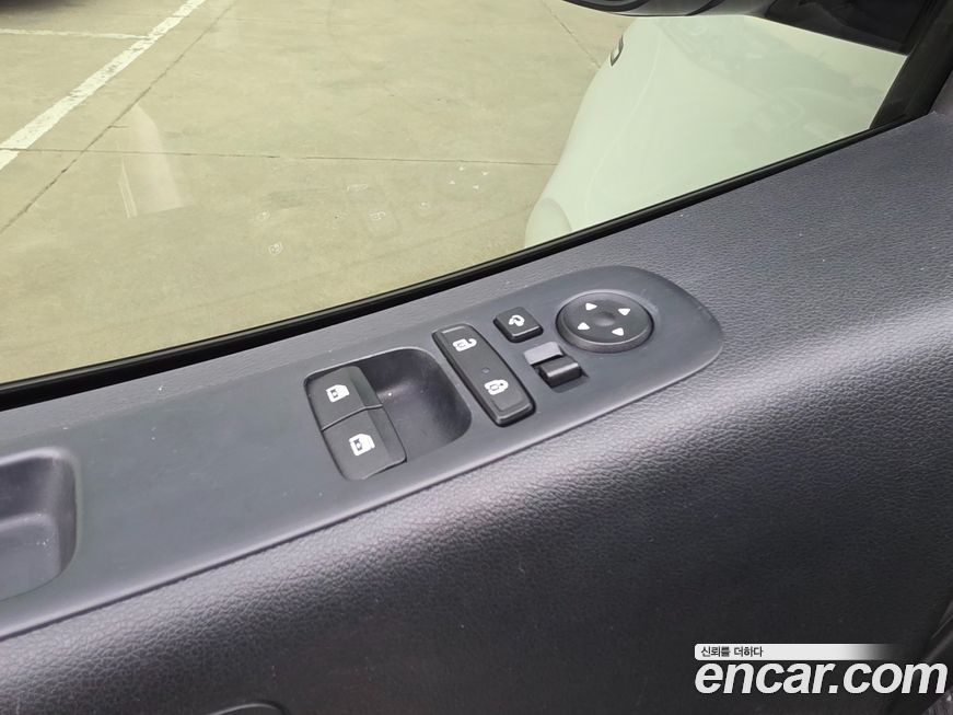 Hyundai Staria 2023