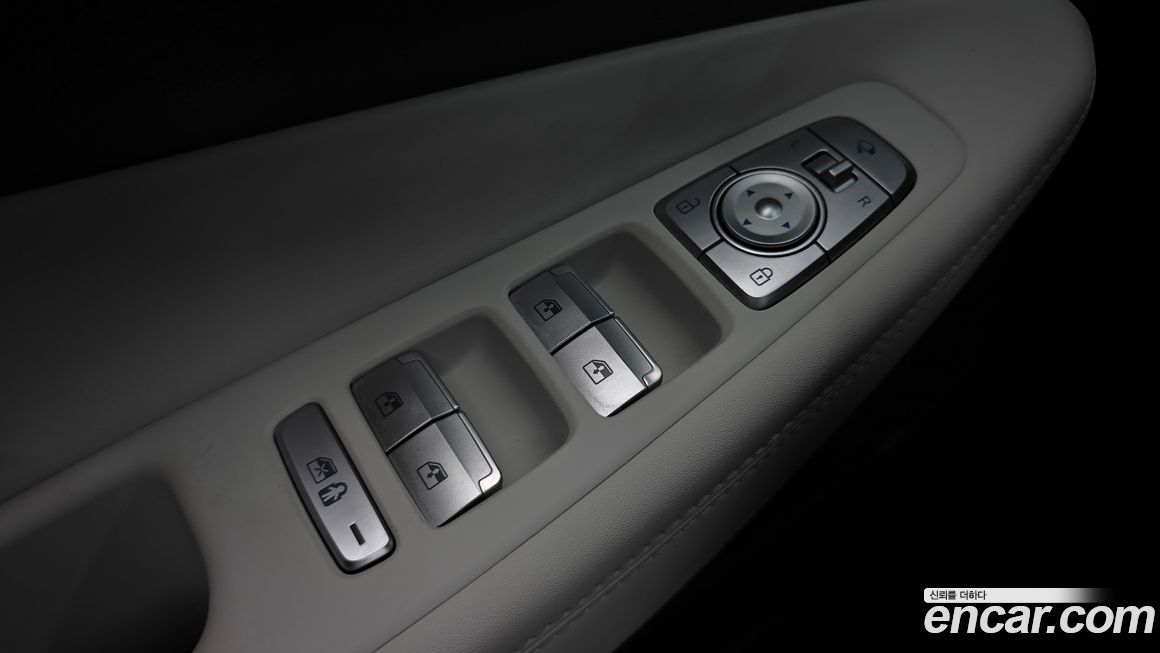 Hyundai Santafe 2022