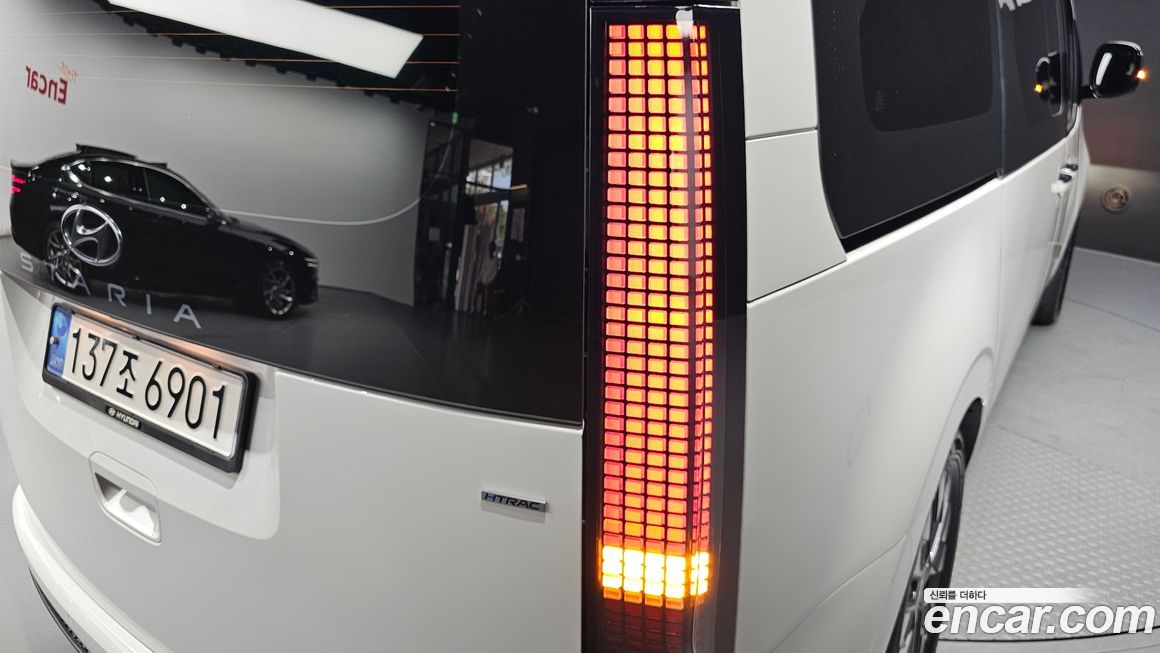 Hyundai Staria 2023