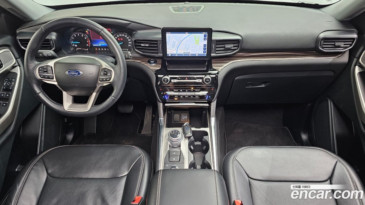 Ford Explorer 2023