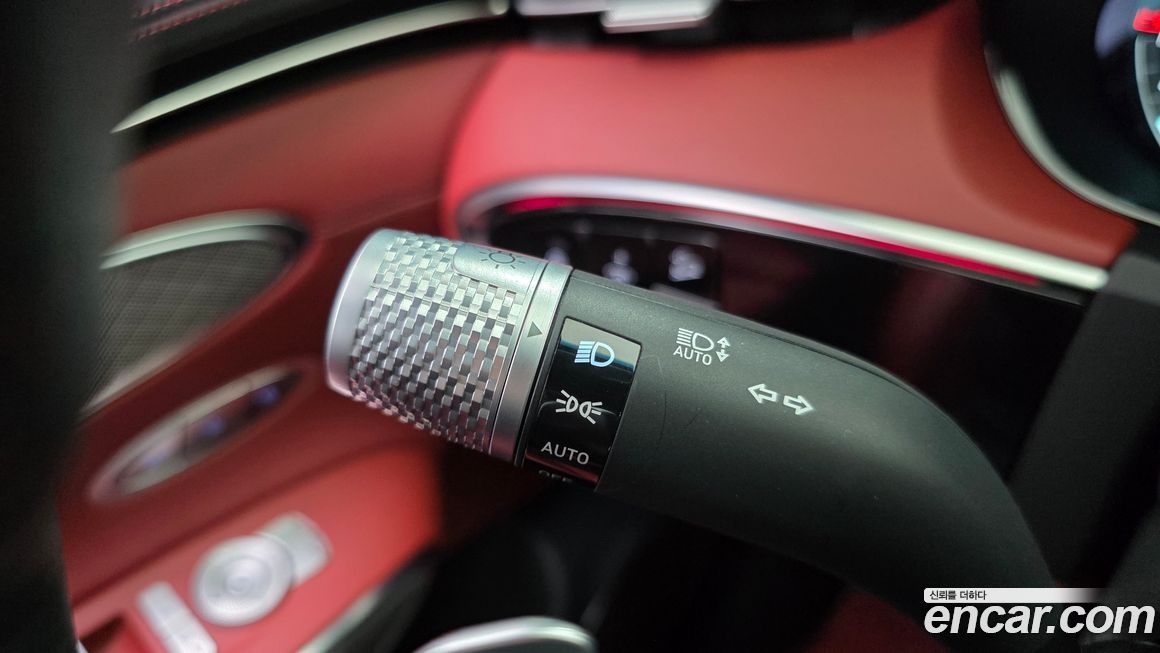 Genesis GV70 2024