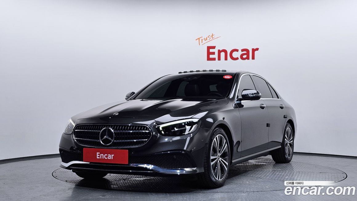Mercedes-Benz E-Class 2021