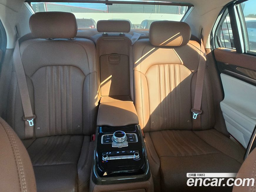 Genesis G90 2020