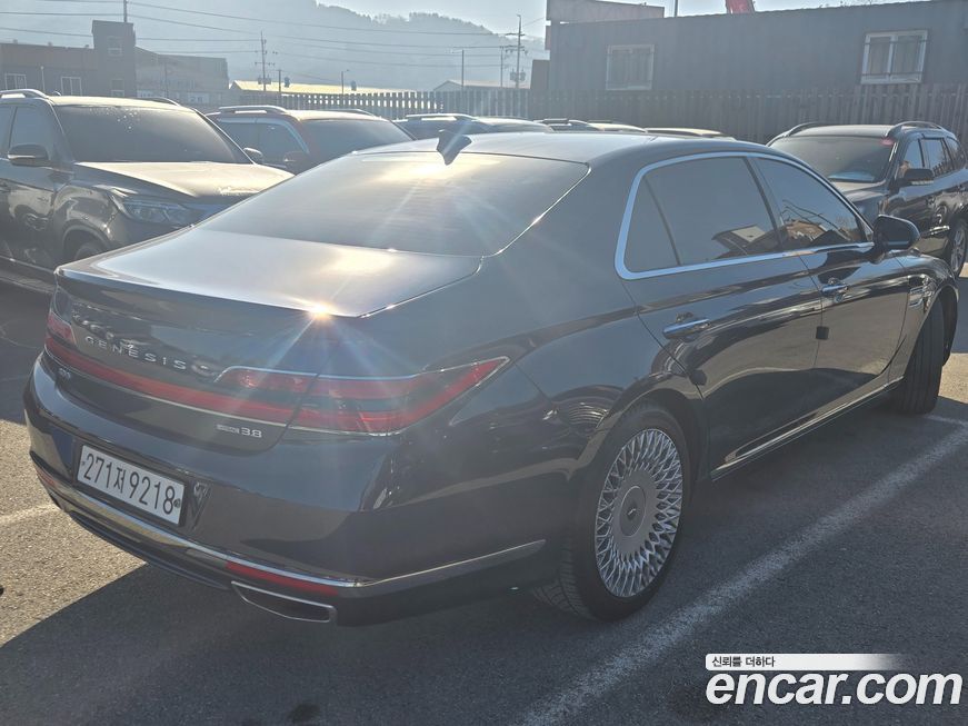 Genesis G90 2020