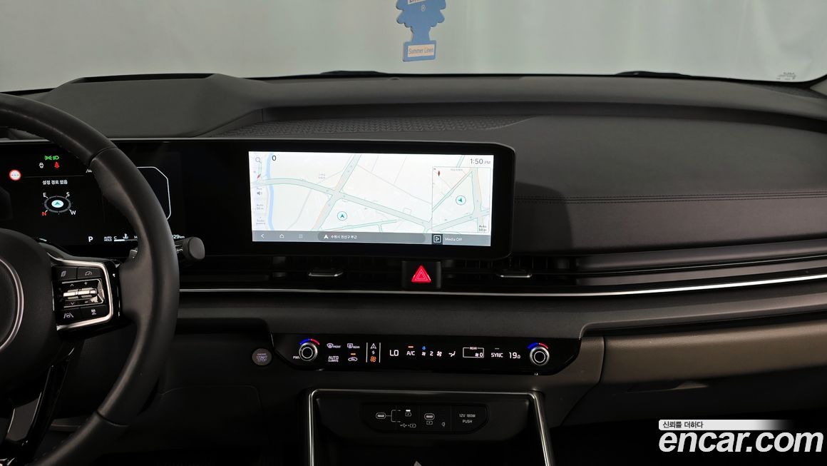 Kia Canival 2025