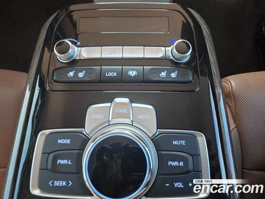 Genesis G90 2020