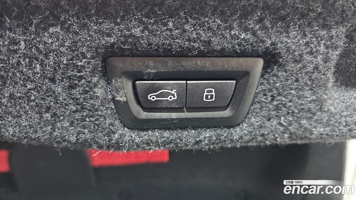 BMW i5 2024