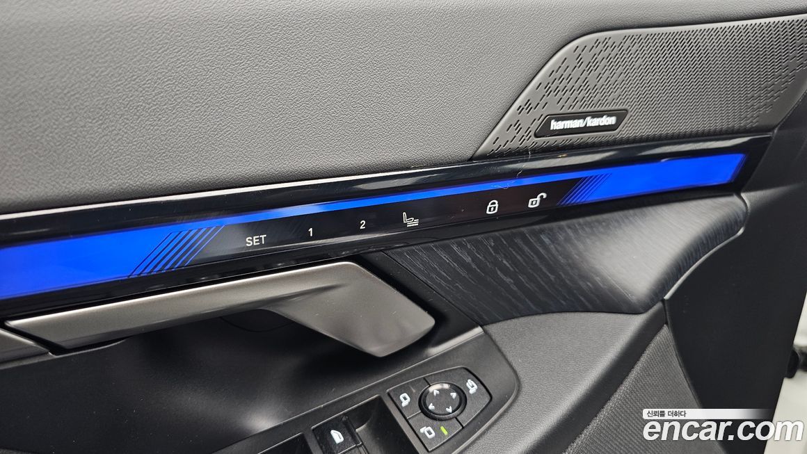 BMW i5 2024