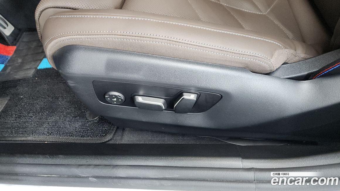 BMW 5-Series 2024