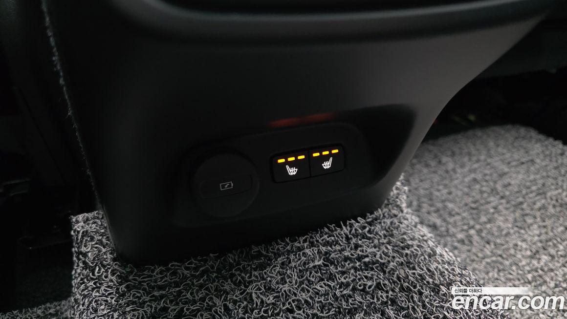 Volvo XC40 2023