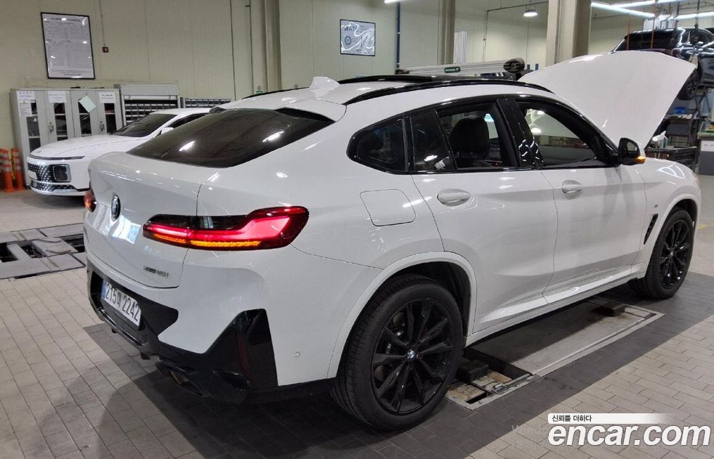 BMW X4 2025