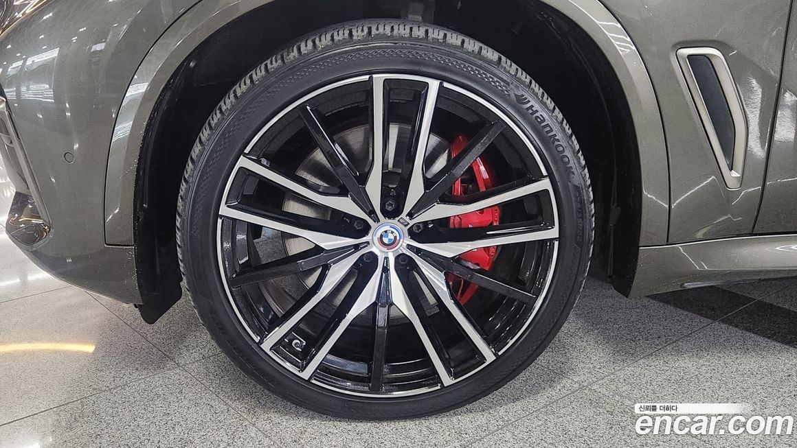 BMW X5 2023
