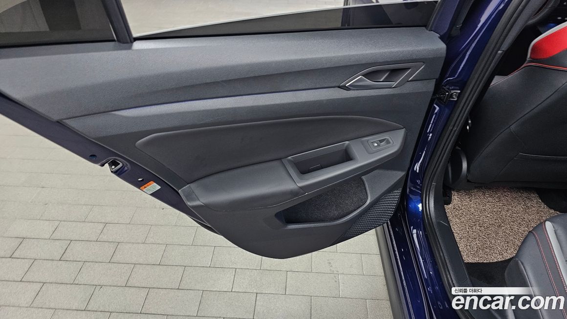 Volkswagen Golf 2024