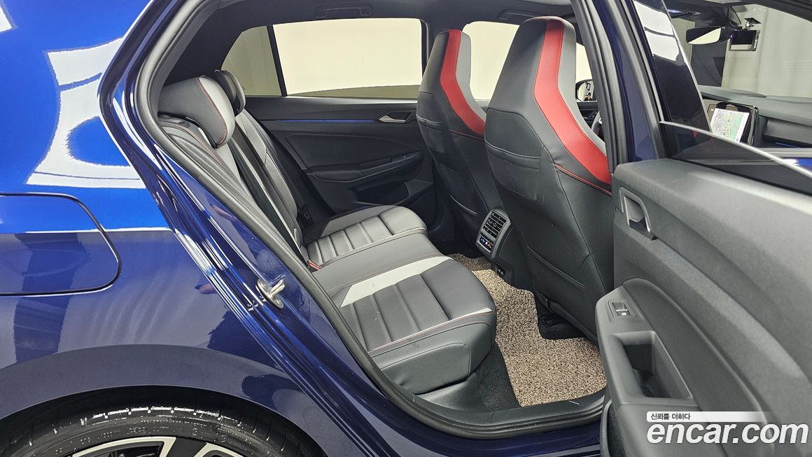 Volkswagen Golf 2024