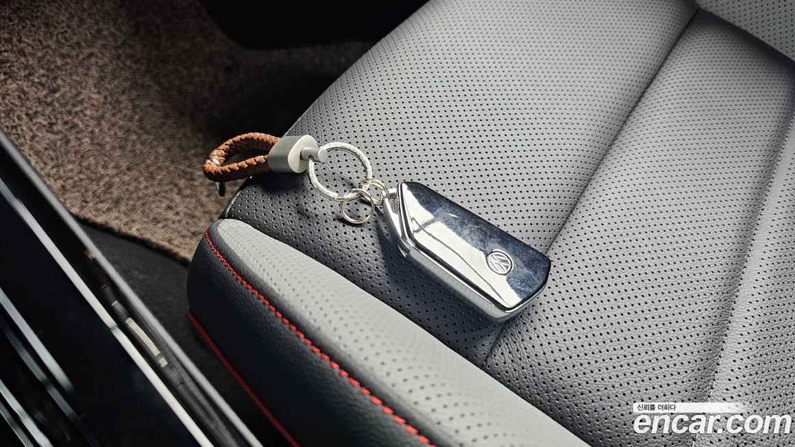 Volkswagen Golf 2024