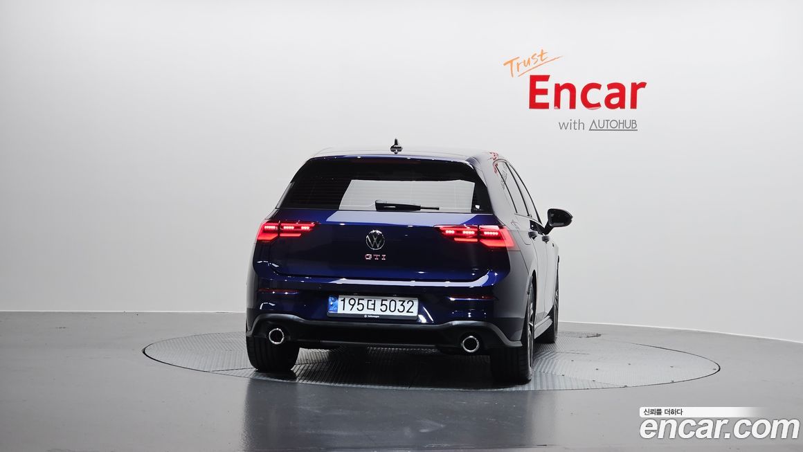 Volkswagen Golf 2024