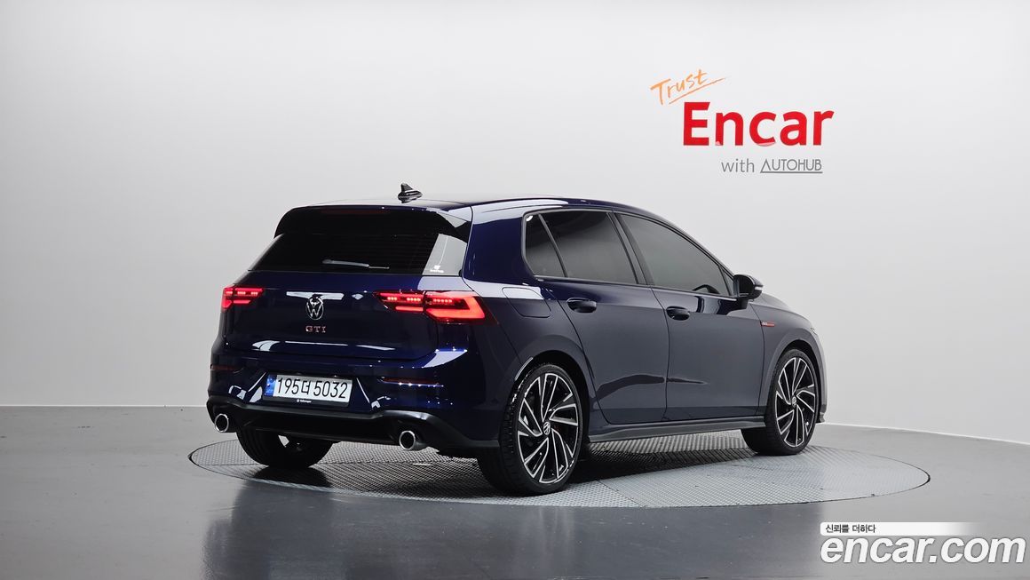Volkswagen Golf 2024
