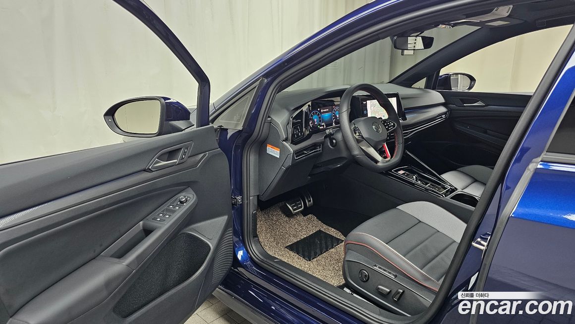 Volkswagen Golf 2024