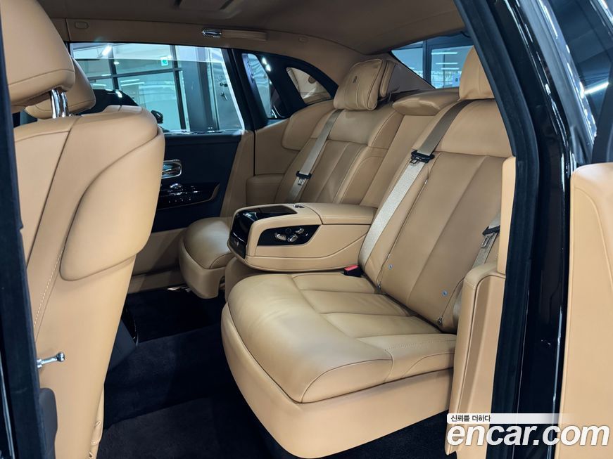 Rolls-Royce Phantom 2021