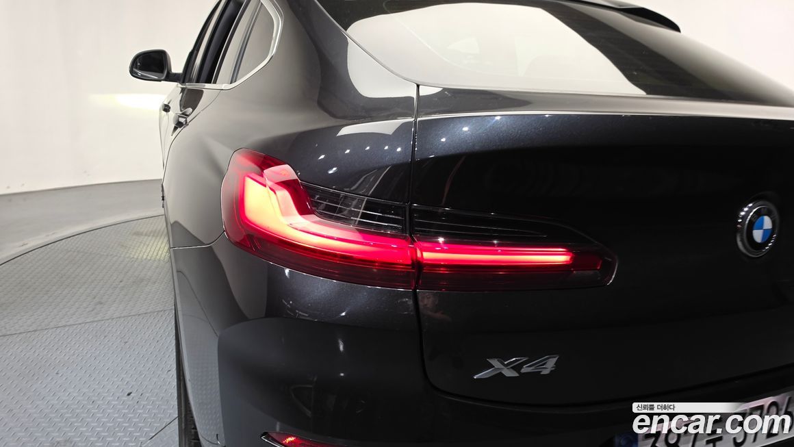 BMW X4 2022