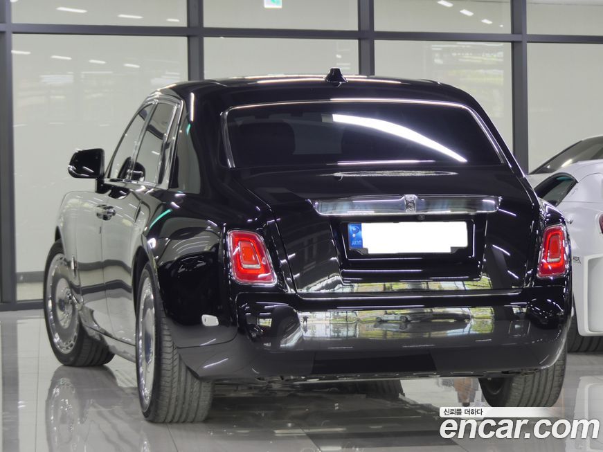 Rolls-Royce Phantom 2021