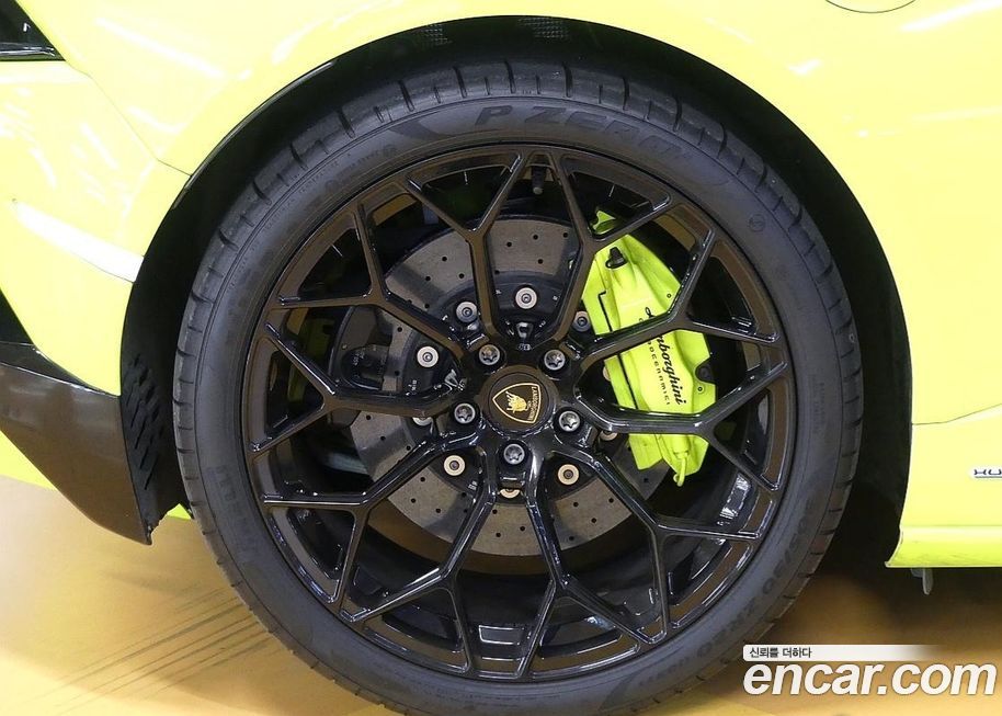 Lamborghini Huracan 2022